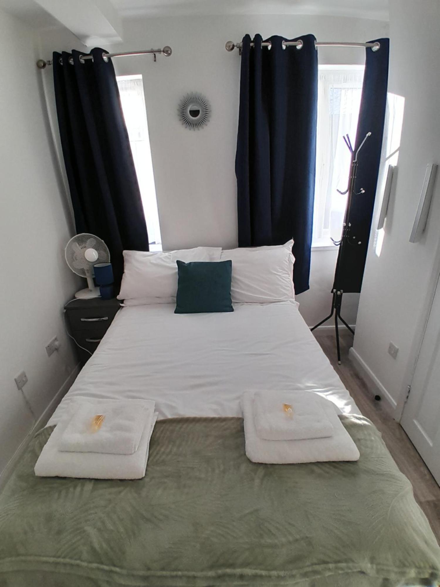 The Broadway Rooms Лестер Экстерьер фото
