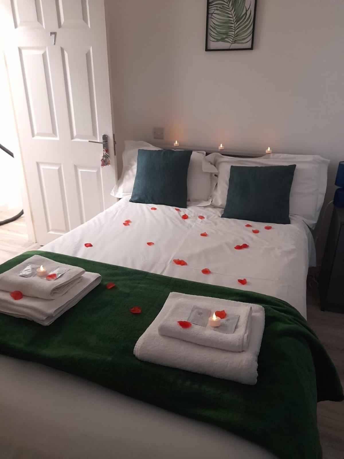The Broadway Rooms Лестер Экстерьер фото