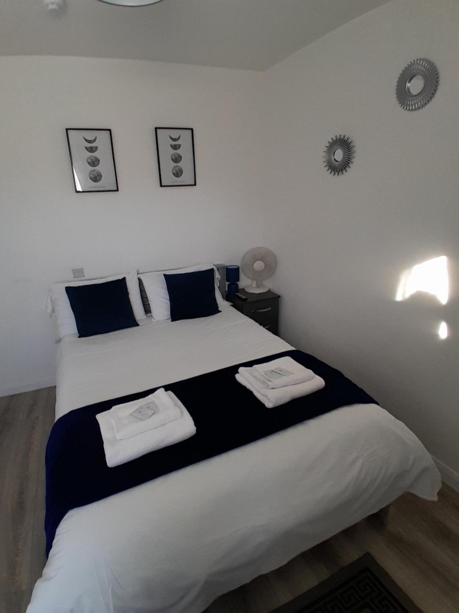 The Broadway Rooms Лестер Экстерьер фото