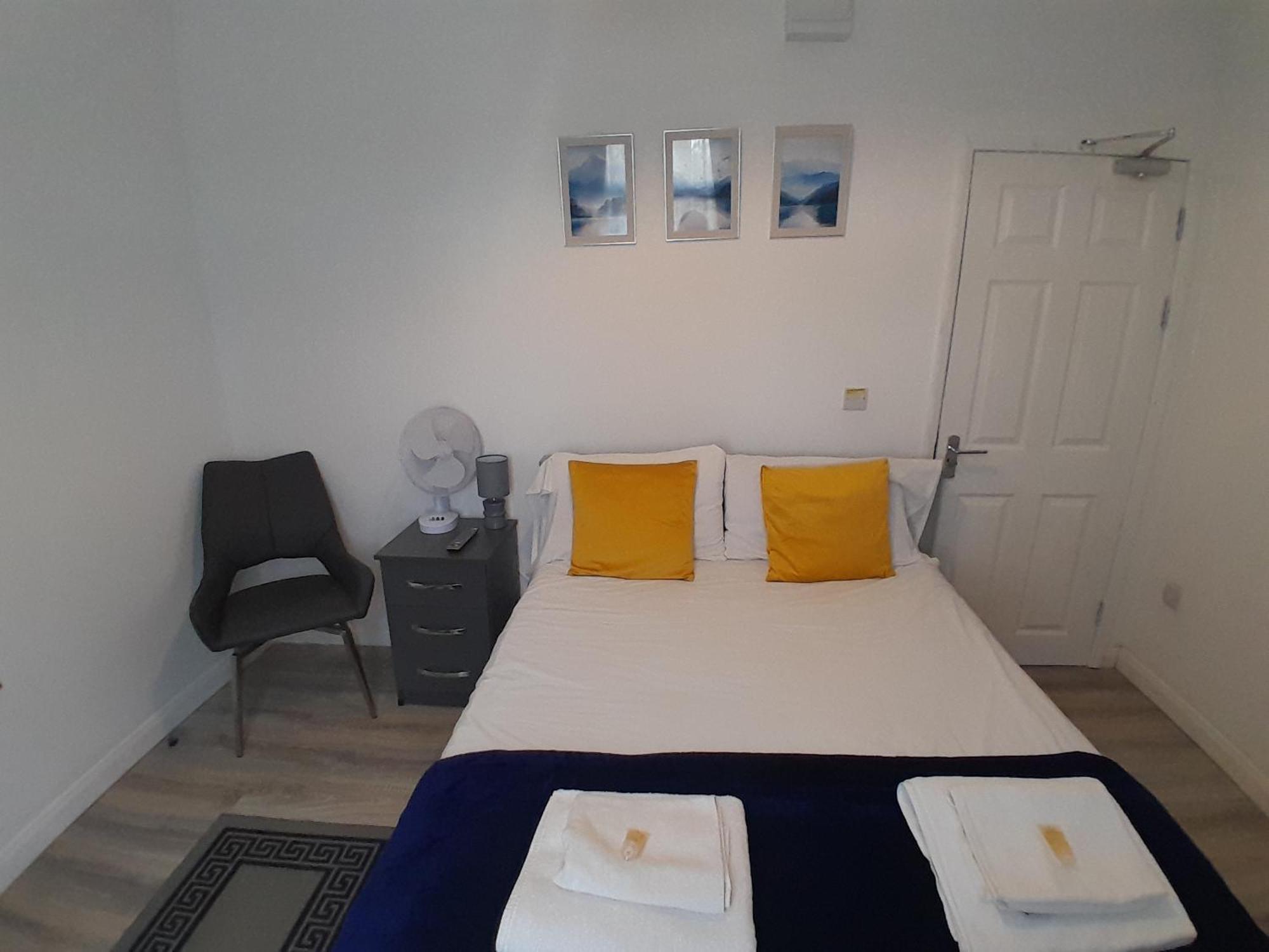 The Broadway Rooms Лестер Экстерьер фото